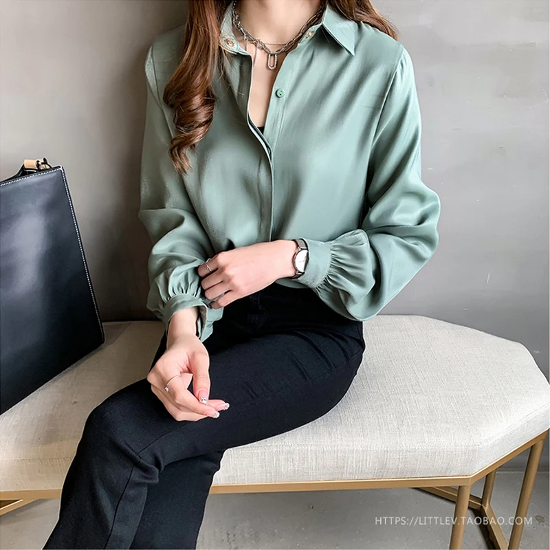 

Spring new White Shirt Plus Size 4XL Blouse Casual Loose Women Shirts Fashion Long Sleeve Buttons Women Tops Streetwear