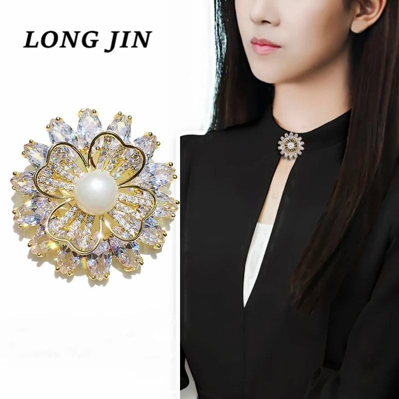 

New Natural Freshwater Pearl Brooch Classic Cubic Zirconia Flower Brooch Korean Fashion Coat Gold Color For Women Jewelry