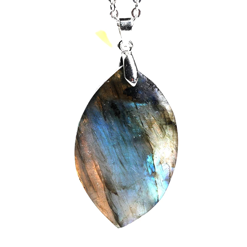 

1PC Natural Labradorite Leaf Shape Pendant Raw Crystals Polished Healing Stone For Unisex Mineral Jewelry Amulet Necklaces Gifts