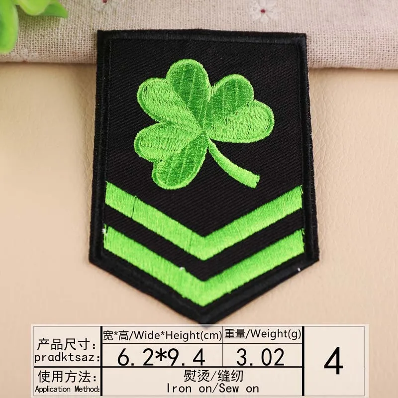 Вышитая нашивка для компьютера брендовая с изображением клевера на руку