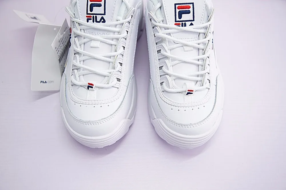 2019 Fila Kids Disruptor II 2 Женские кроссовки беговые увеличивающие рост белого цвета