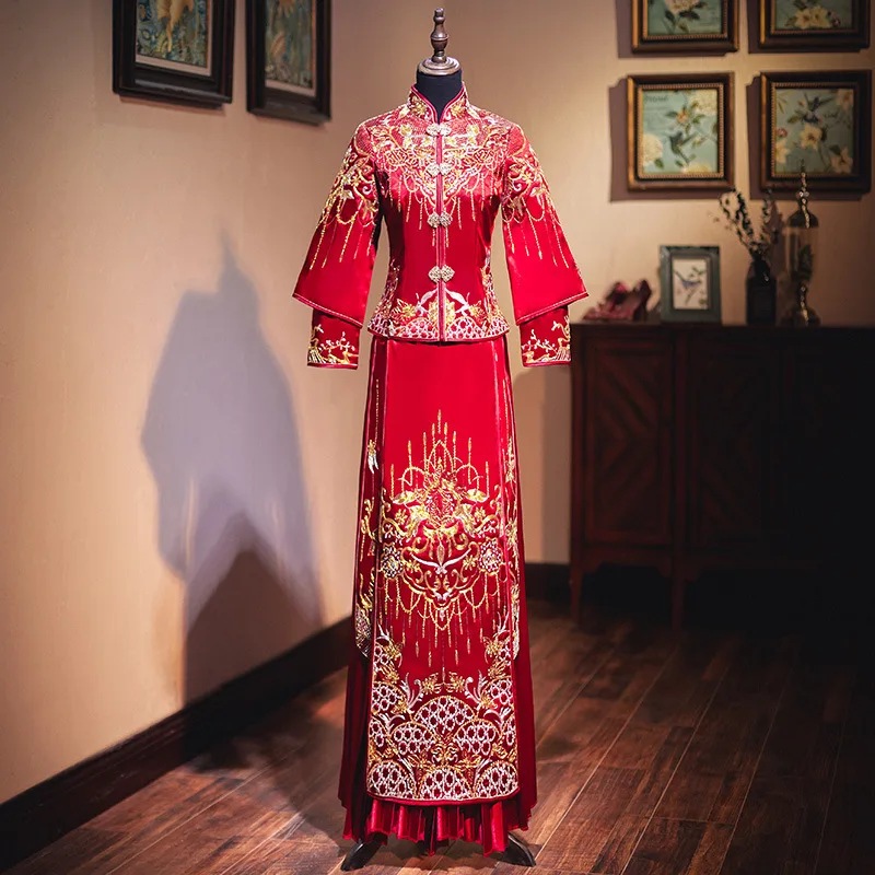 

High Quality Embroidery Wedding Dress Champagne Cheongsam Chinese Style Marriage Set Oriental Bride Costume Toast Clothing