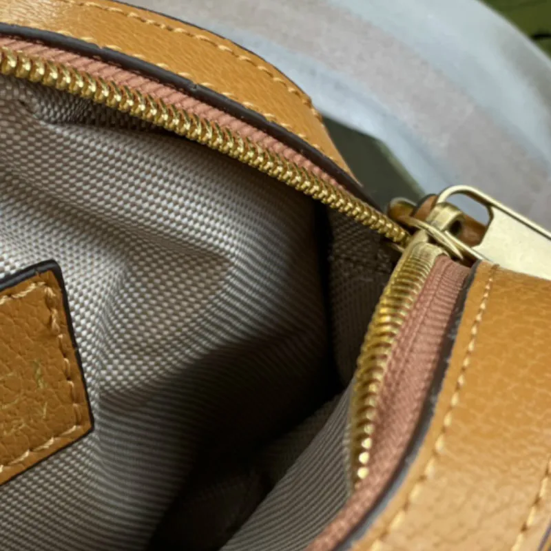 

108679 New Summer Fashion Bear Print Pattern Luxury Designer Brand Classic Lady Convenient Handbag Single-shoulder Bag G1