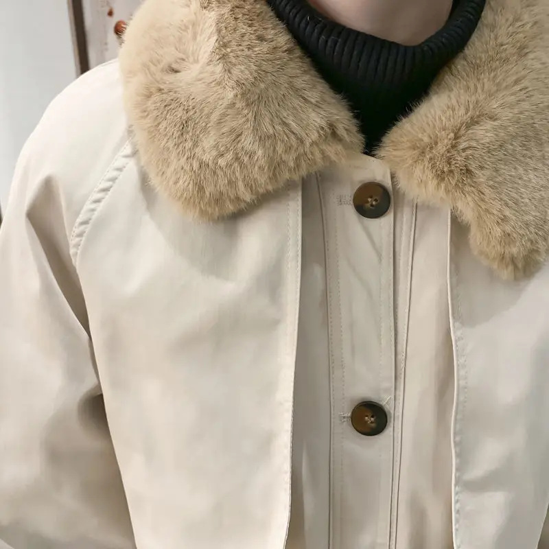 Женское зимнее пальто новинка 2022 Корейская свободная Вельветовая ветровка