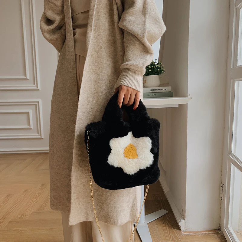 Плюшевые сумки-тоуты с жареными яйцами женская сумка на цепочке новинка зимы 2021