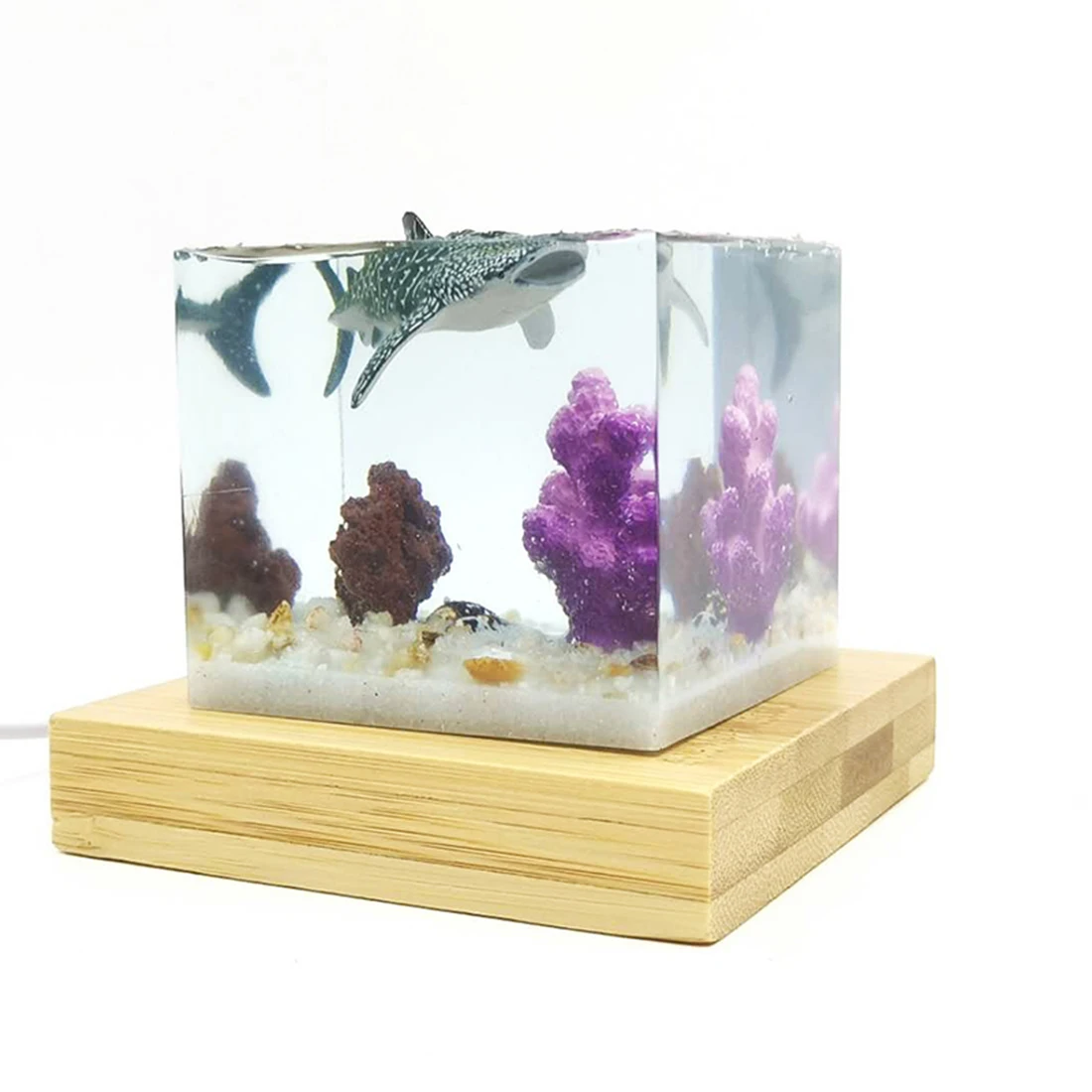 

Resin Diorama Desktop Handicrafts Ocean Animals Shark Crafts Home Office Ornaments Models LED Night Light Children Adults Gifts