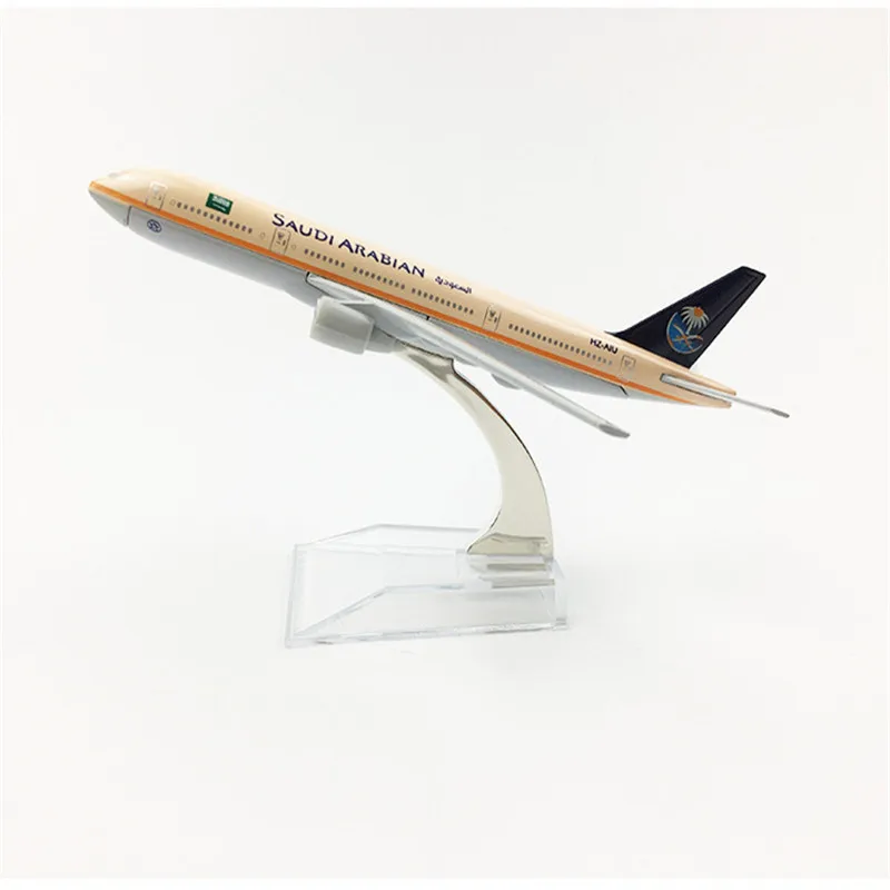 Авиационная модель самолета Boeing 747 400 Airways модель самолета Saudi Arabian B747, подарки для детей 1 - Цвет: Saudi Arabian B747
