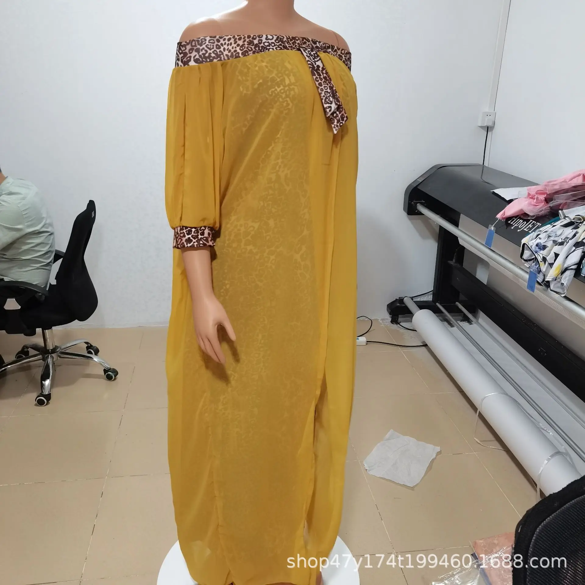 Женское платье с леопардовым принтом вечернее в африканском стиле коротким