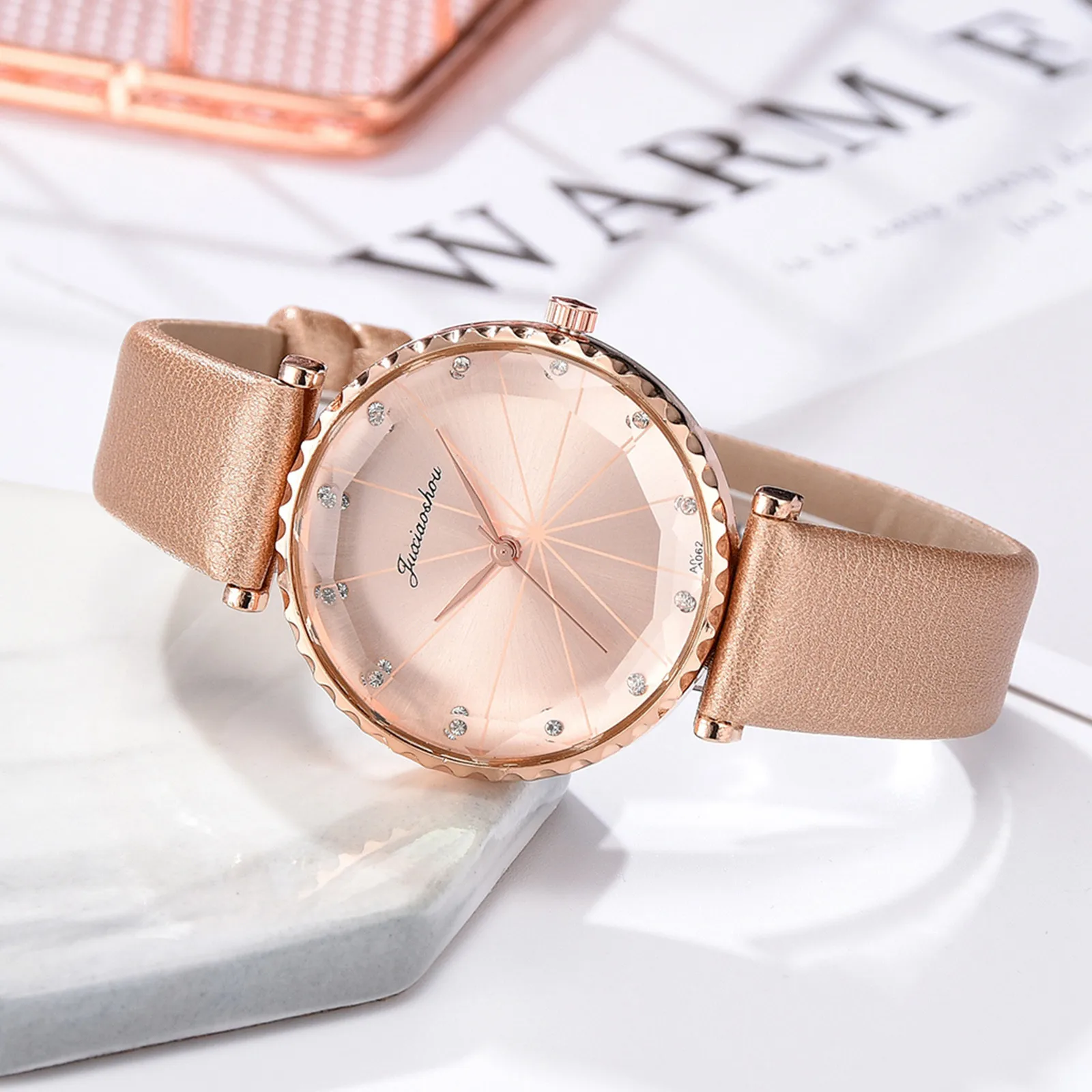 

Women fashion watches 2021 Trend fine and exquisite Alloy Dial fashion Strap Women's Quartz business affairs Watch Gift Watch