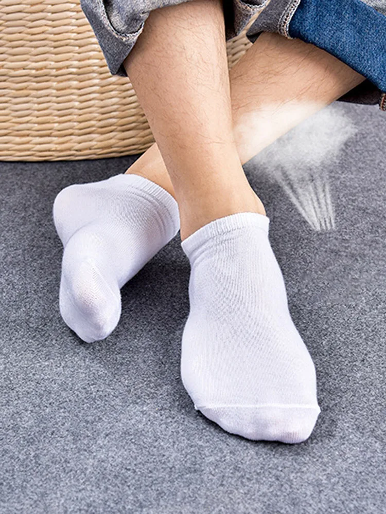 

Men Socks Breathable Sports Socks Solid Color Boat Socks Comfortable Cotton Ankle Socks