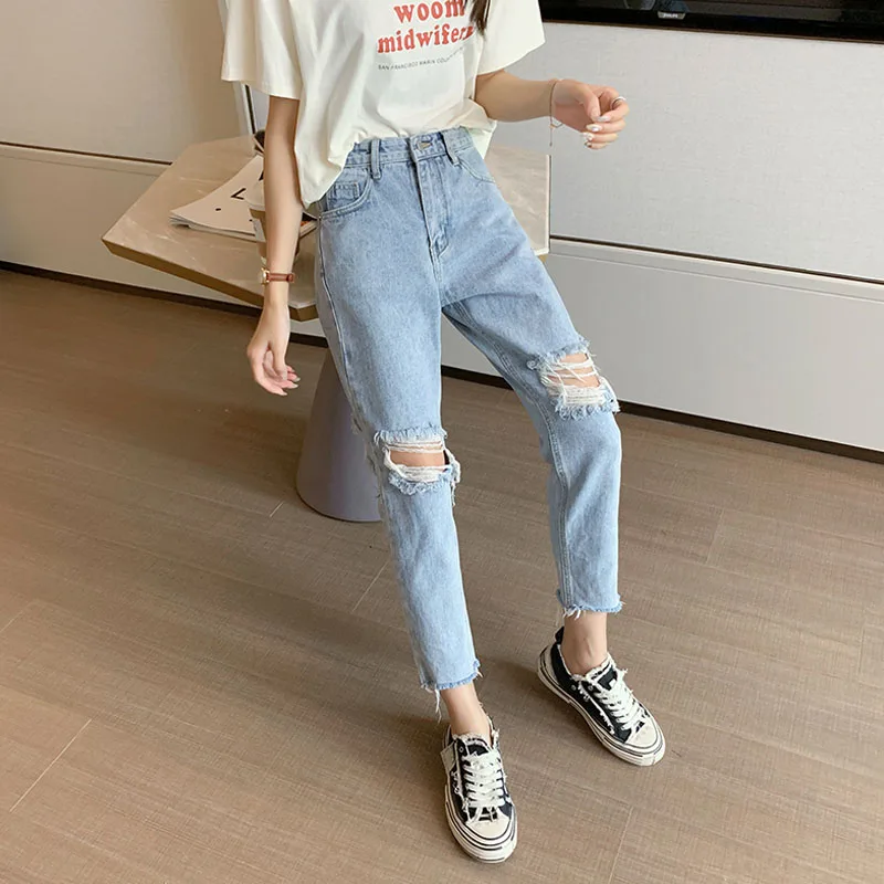 

2021 autumn light color ripped nine-point jeans female high-waisted loose straight-leg pants fat MM large size trousers