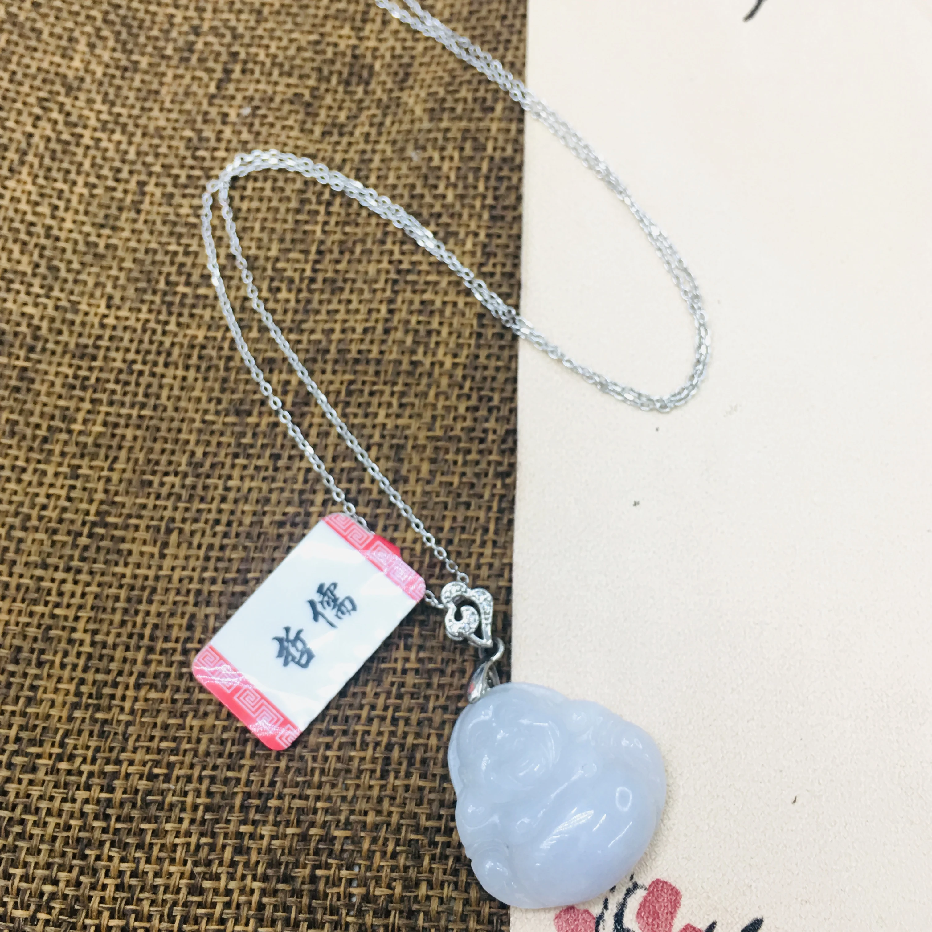 Натуральный бирманский Изумрудный нефрит резьба Будда кулон с стерлингового