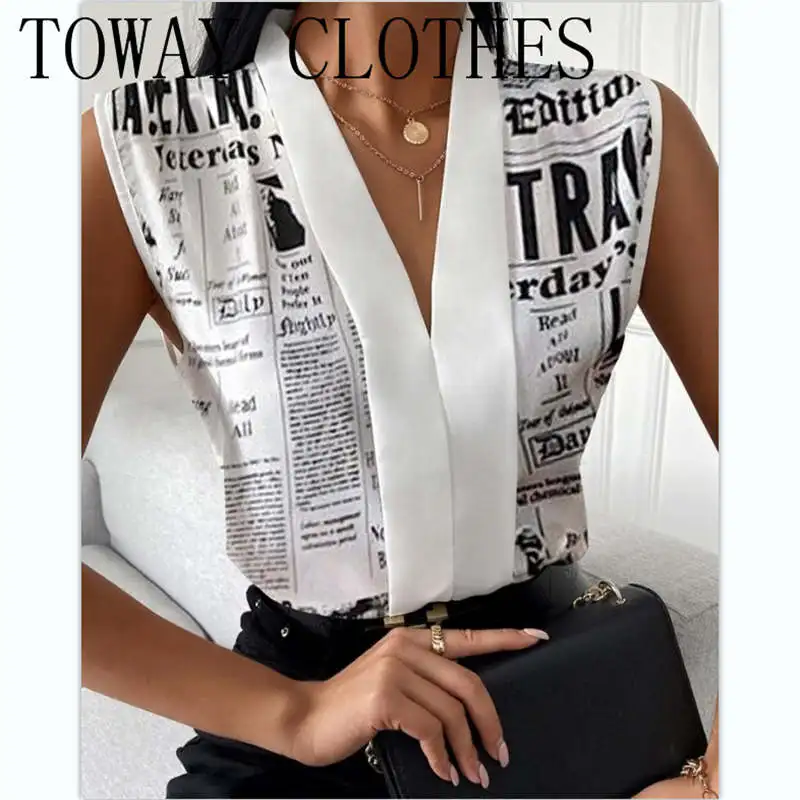 

Женская летняя футболка без рукавов с принтом газеты и V-образным вырезом