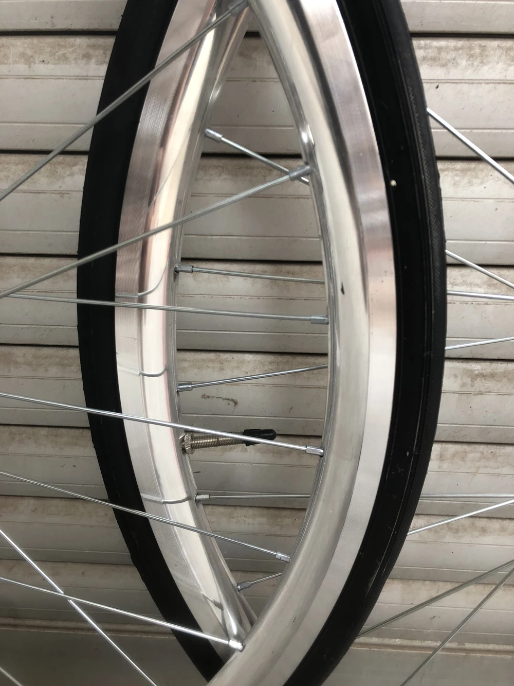 Обод колеса для велосипеда fixie с шинами серебристого цвета 20 мм 700C обод
