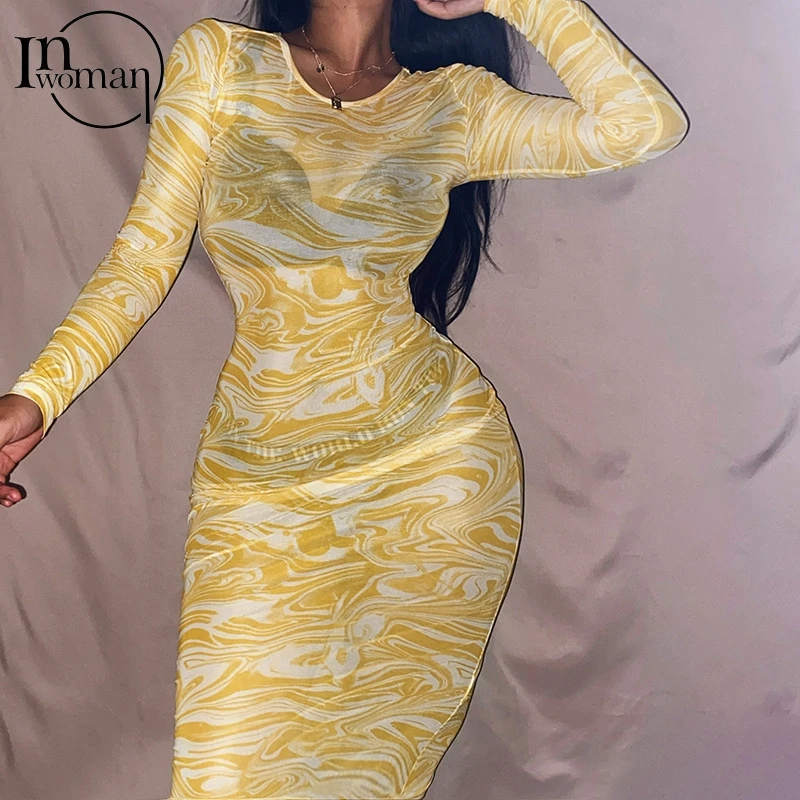 

Женское прозрачное длинное платье с принтом, круглым вырезом и длинным рукавом