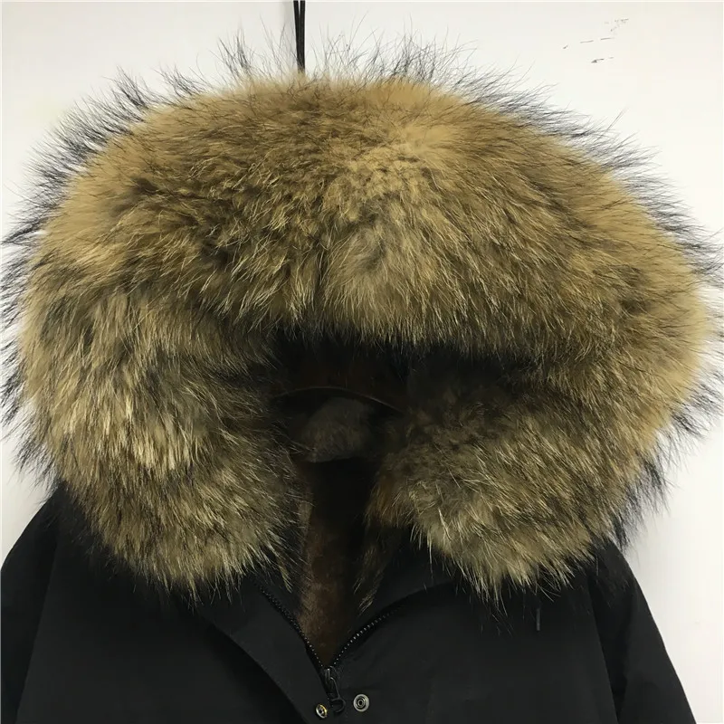 Новинка Женская парка из меха енота черная Красивая длинная куртка