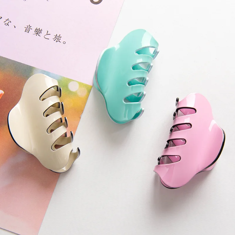 

1 PC Large Candy Color Hair Claws Grip Women Hairpins Crab Clips Fashion Acrylic Ponytail Clamps Headdress Accessories