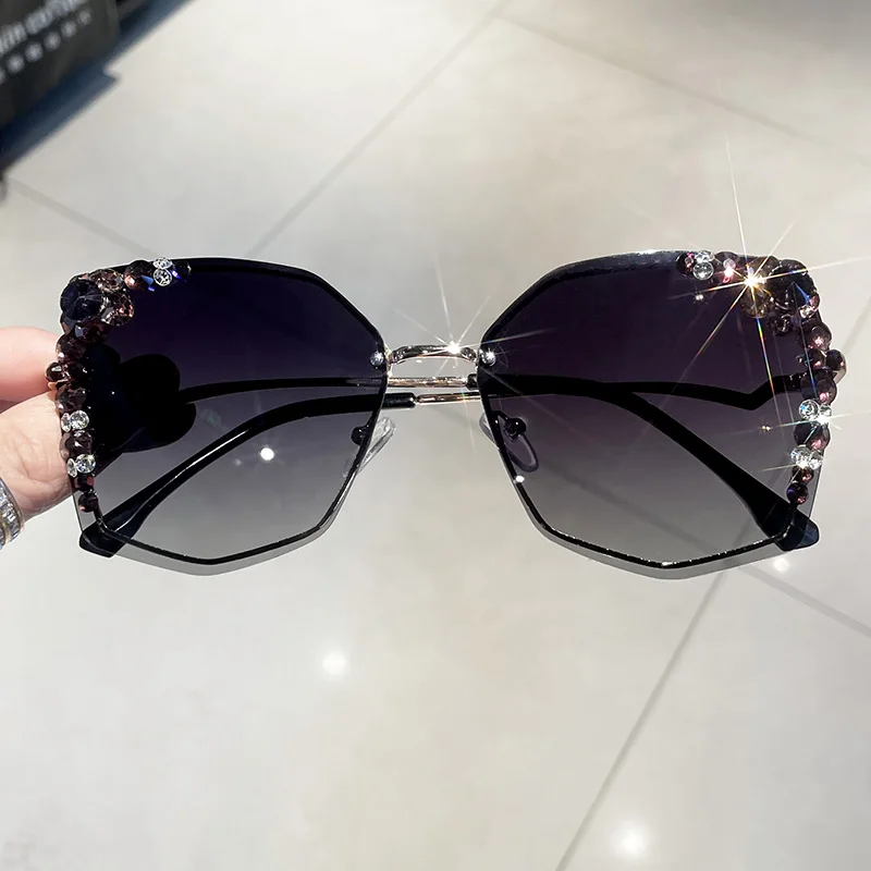 

Luxury Rhinestone Sunglasses Women Rimless Cut Edge Metal Polygon Sun Glasses Oversized Shades for Women Driving Glasses