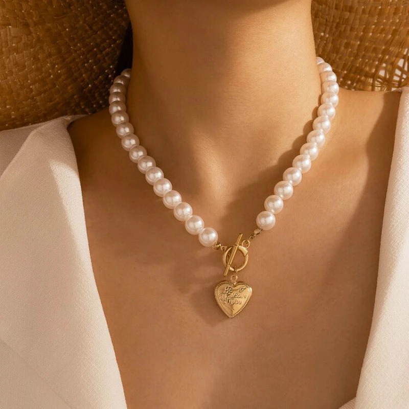 

Creative Pearl Retro Simple Heart Pendant Necklace for Women Jewelry 2021