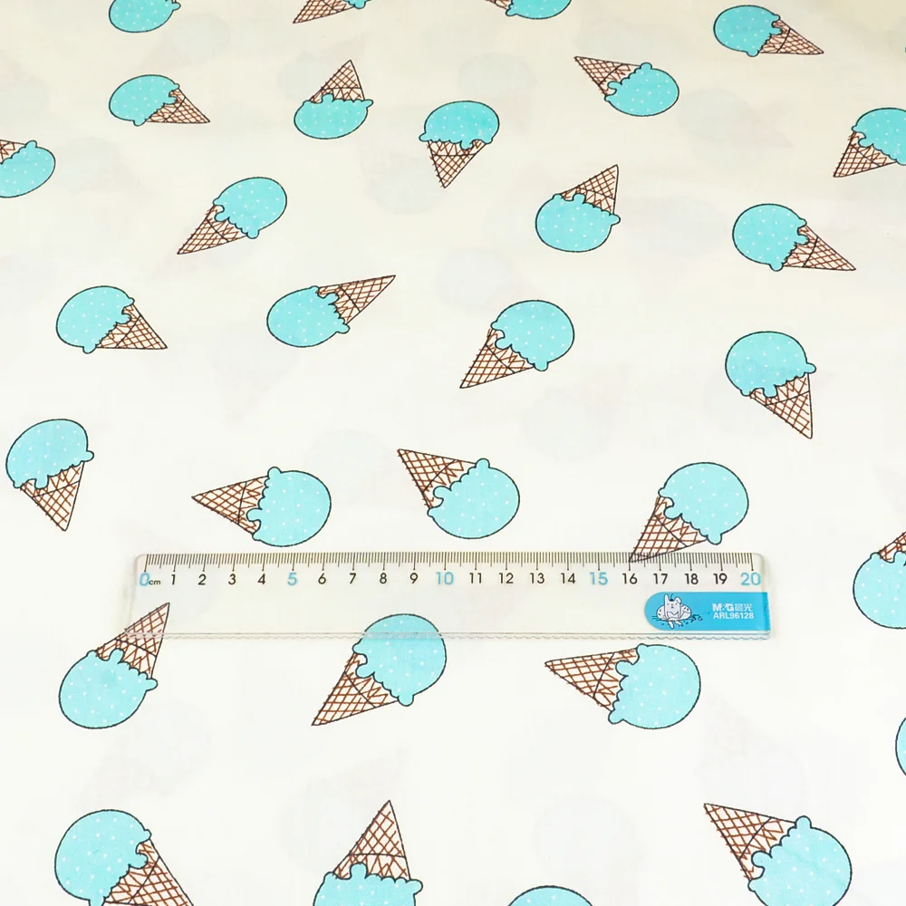 

2021 New Arrivals Light Green Ice-Scream Designs 100% Cotton Beige Fabric Twill Fat Quarter Home Textile Material Bedding