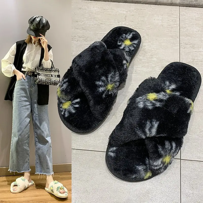 

Winter Slippers Warm Shoes Woman Faux Fur Slippers Women Shoes Autumn Slip on Flip Flops Fur Slippers Female Slides Plus Size