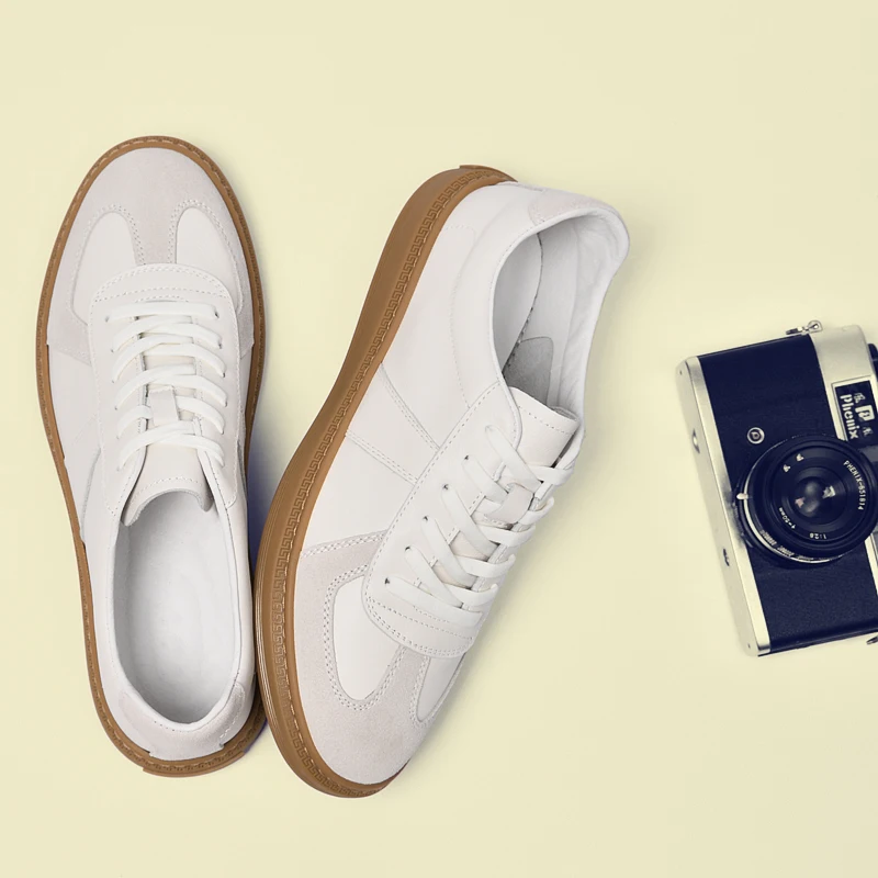 Online Sepatu Modis Pria Musim Gugur 2021 Populer Sepatu Kasual Kulit Asli Putih Sneakers Kasual Flat Pria Nyaman Ukuran 38-44