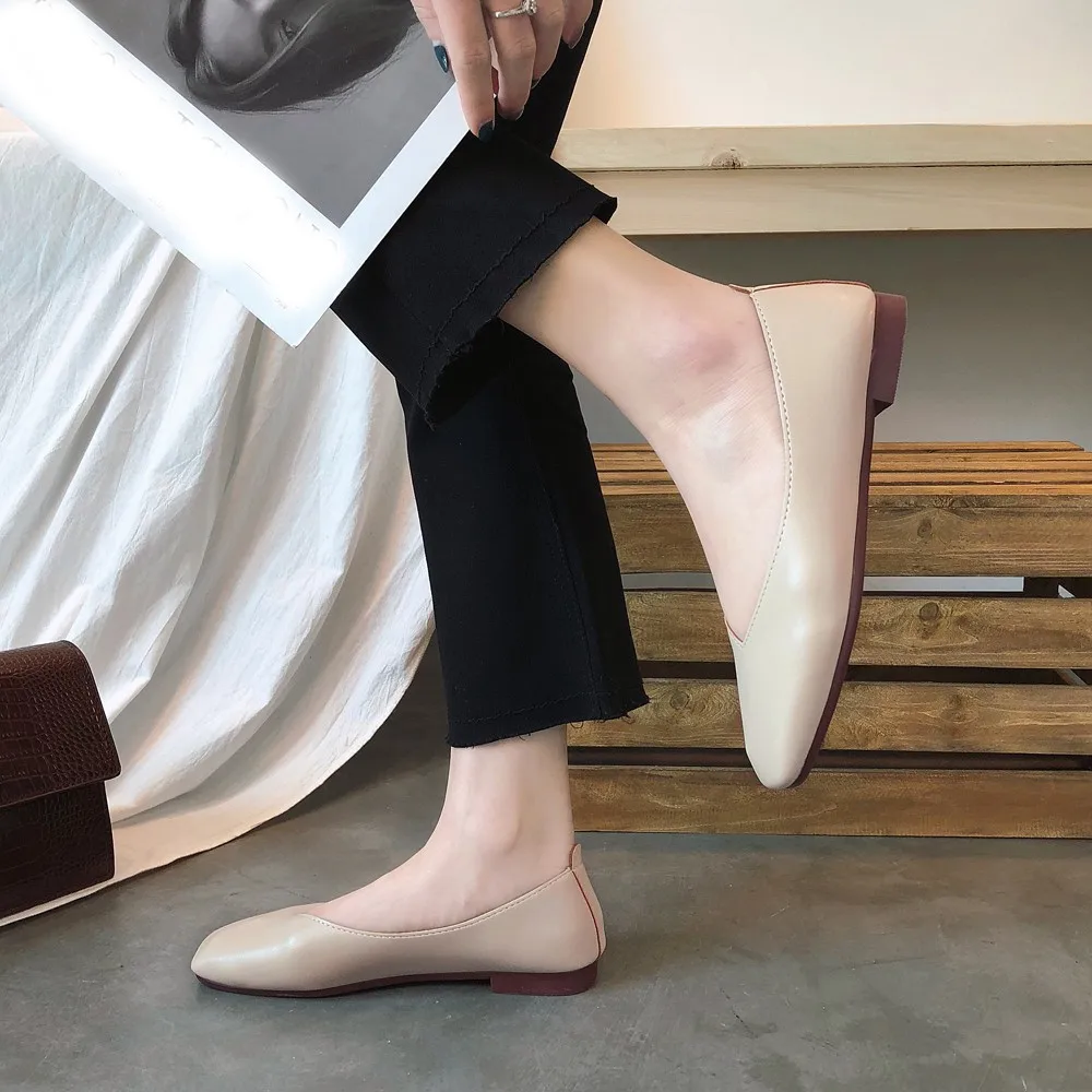 

Fashion Low-heeled Anti-skid Shoes Women Summer Autumn Skid-proof Square Toe Flat Korea Style Sandals Shoes Shallow Simple Shoe
