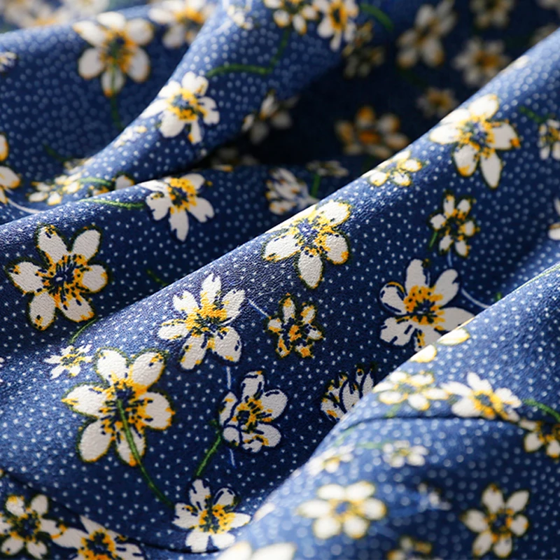 

Blue waist chiffon dress women 2021 summer new temperament thin V-neck lotus leaf side fishtail wrap skirt small flowers design