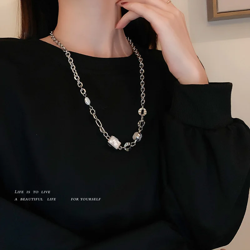 

Korean Original Design Freshwater Pearl Geometric Personality Hip Hop Fashion Versatile Cold Wind Sweater Chain Necklace Female