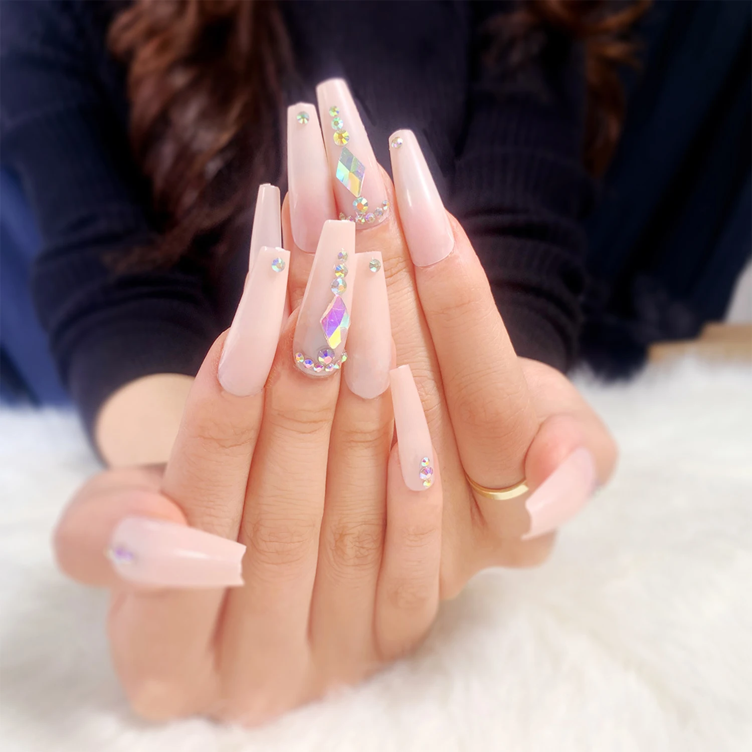 

Ballerina Coffin False Nails Pretty Rhinestone Decal False Nails Extra Long Pink White Gradient Artificial Full Nail Art Tips