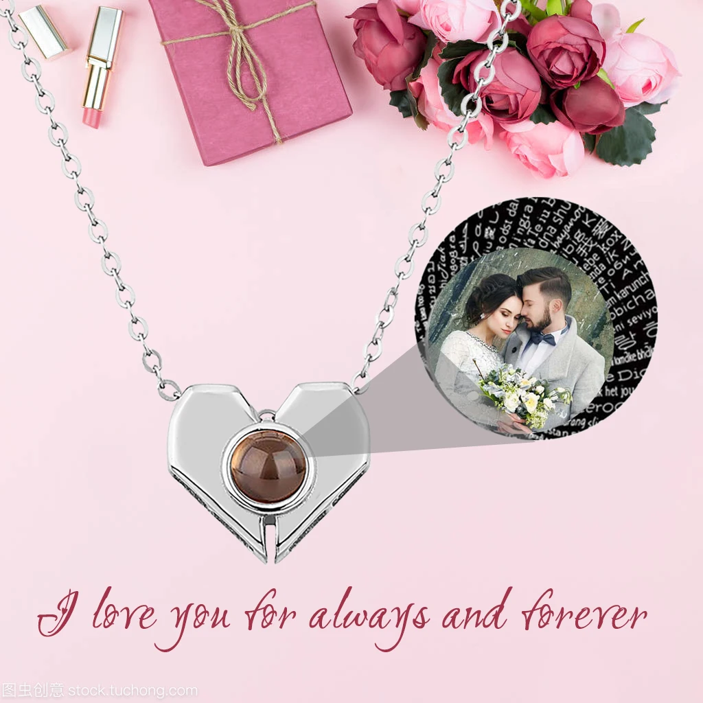 

Personalized Heart Shaped 100 Languages I Love You Projection Necklace Custom Photo Name Pendant For Women Girl Memorial Jewelry