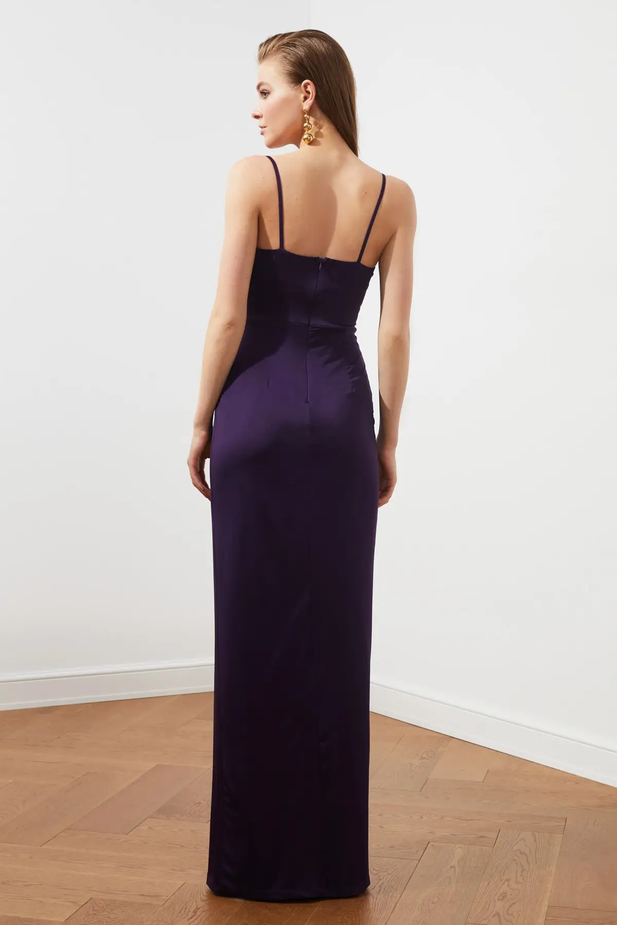 

Trendyol Collar Detail Evening Dress & Prom Gown TPRSS21AE0060