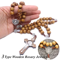 new three colors fashion wooden catholic rosary jesus beaded chain handmade beads round necklace pendant religious accessories