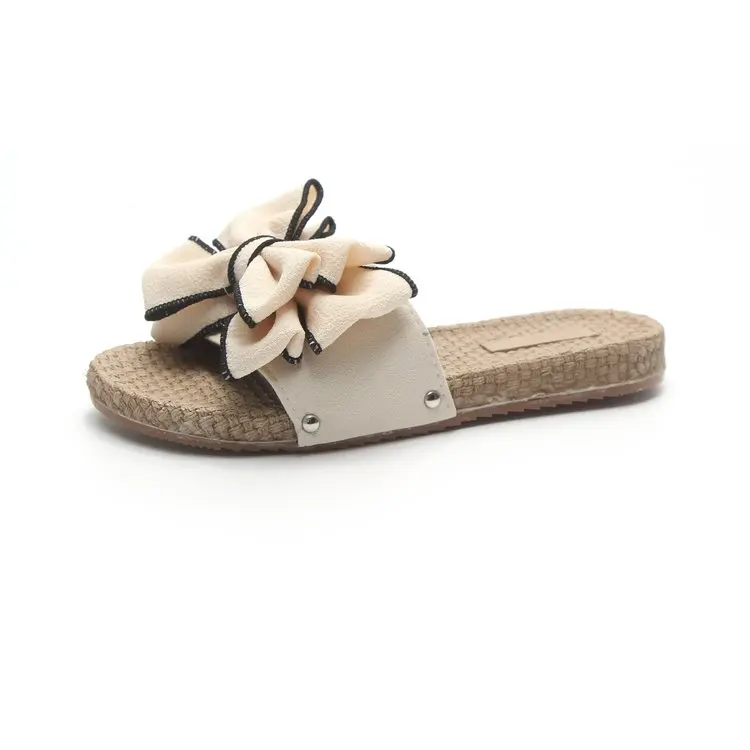 

2019 summer new women's slippers Korean fashion flat bow beach slippers vacation slip sandals and slippers