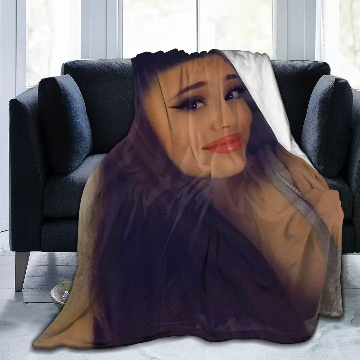 

Ariana grande3d printed blanket soft flannel blanket children's bed sheet baby bag sofa bedroom decoration