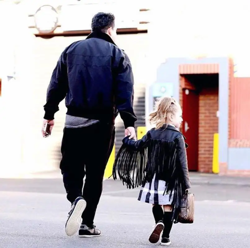 Детские Куртки из искусственной кожи лидер продаж бархатные пальто для девочек