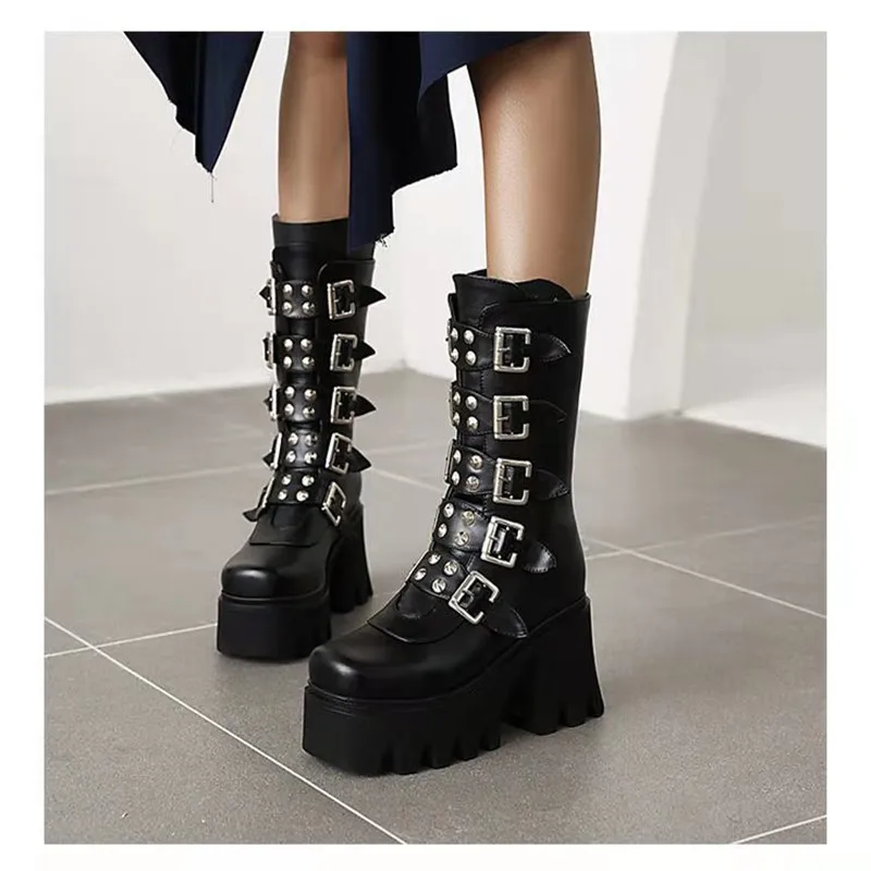 

Women's non-slip large size nude boots long boots with willow nail decoration high-heeled thick-soled casual motorcycle boots