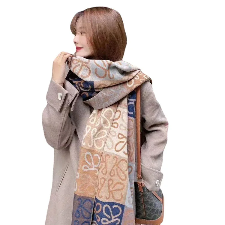 

2021 new European and American cashmere thick jacquard shawl autumn and winter warm scarf soft and comfortable
