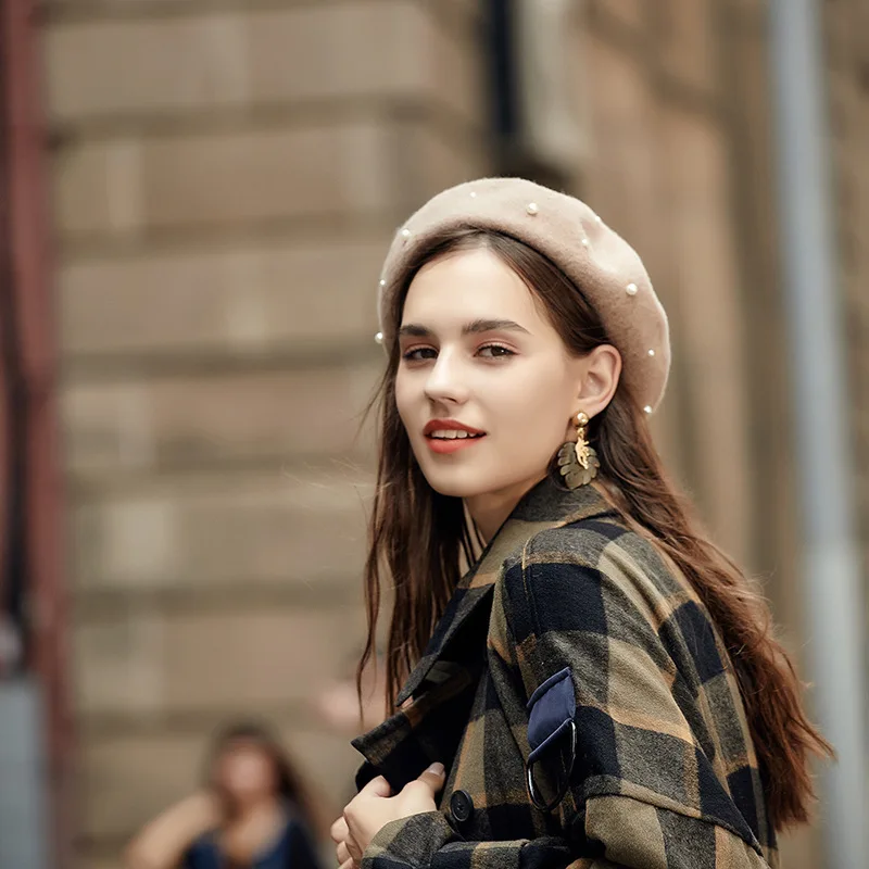 Берет шерстяной Женский однотонный на осень/зиму 100% | Аксессуары для одежды