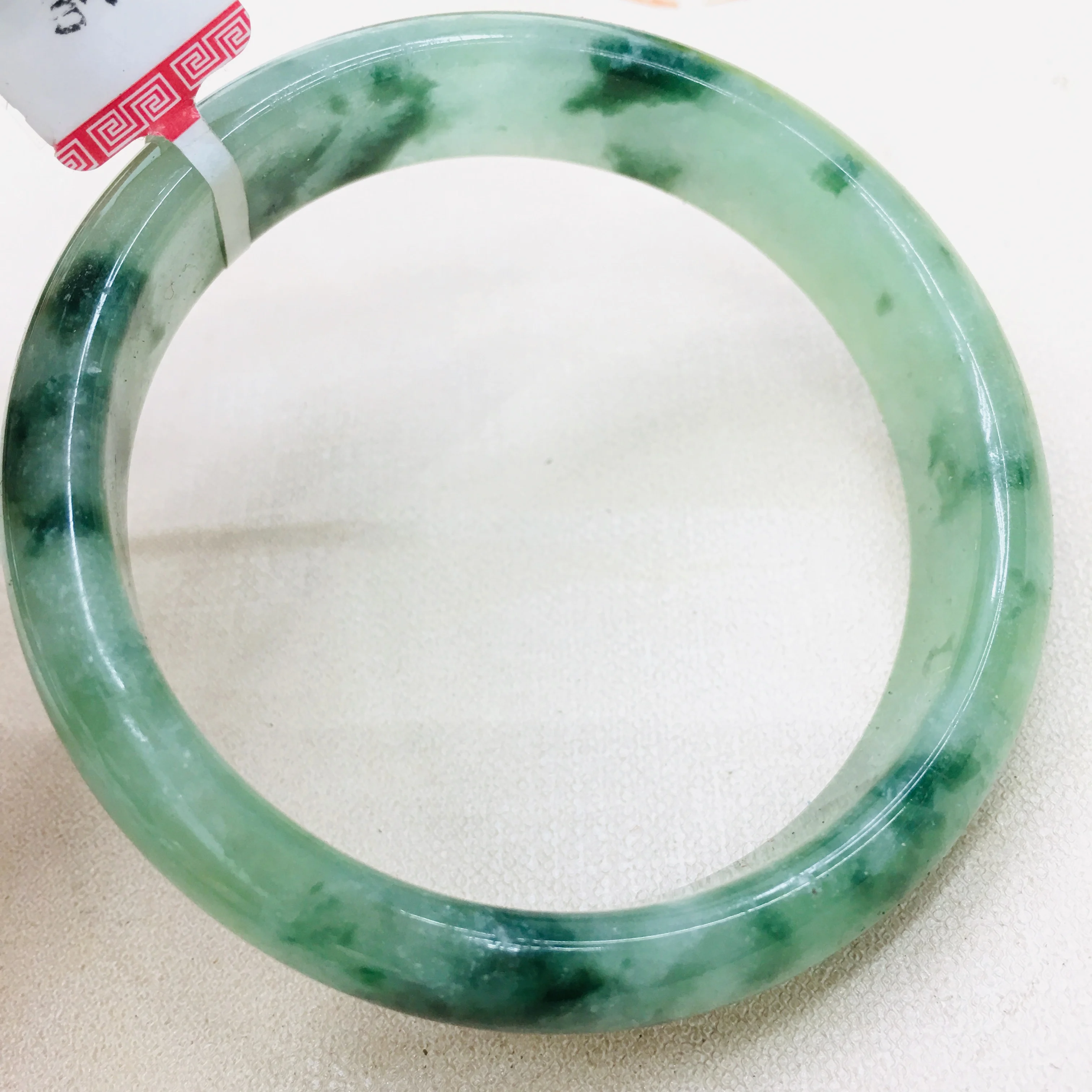 Натуральный бирманский Изумрудный нефритовый элегантный двухцветный браслет 52