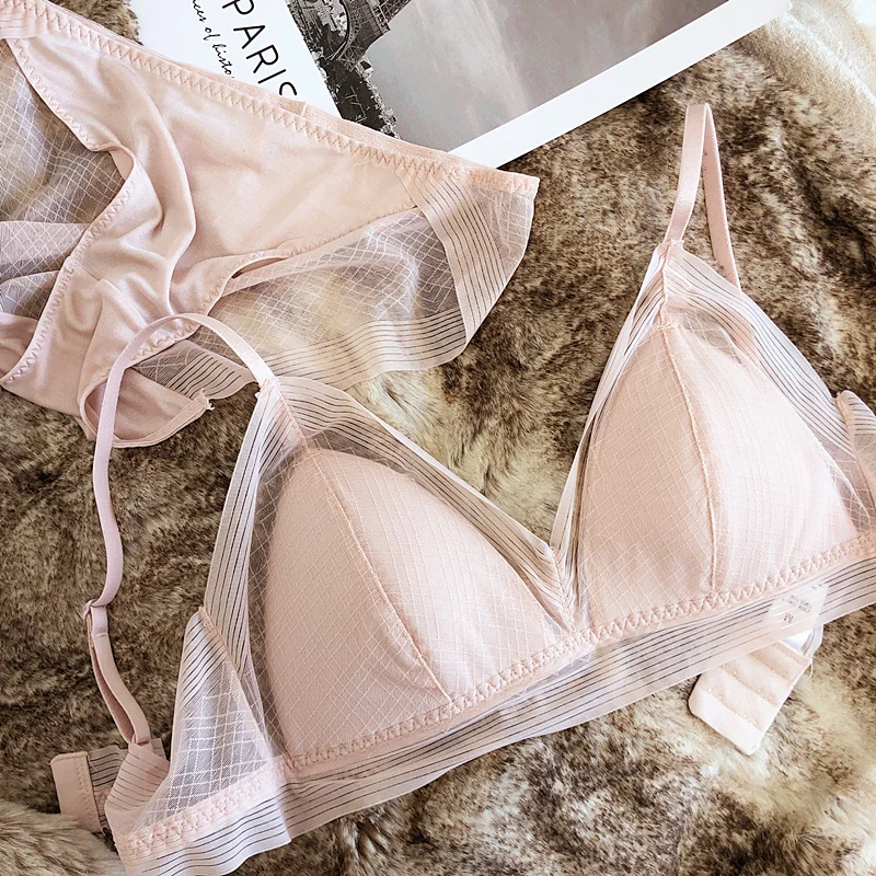 

Summer thin and light silk triangle cup lingerie sets without steel ring bra set no trace soft comfotable lace underwear ladies