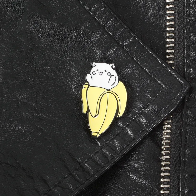 

Cartoon Cute Banana Cat Alloy Cowboy Shirt Brooch Enamel Pins Metal Broches for Women Badge Pines Metalicos Brosche Accessories