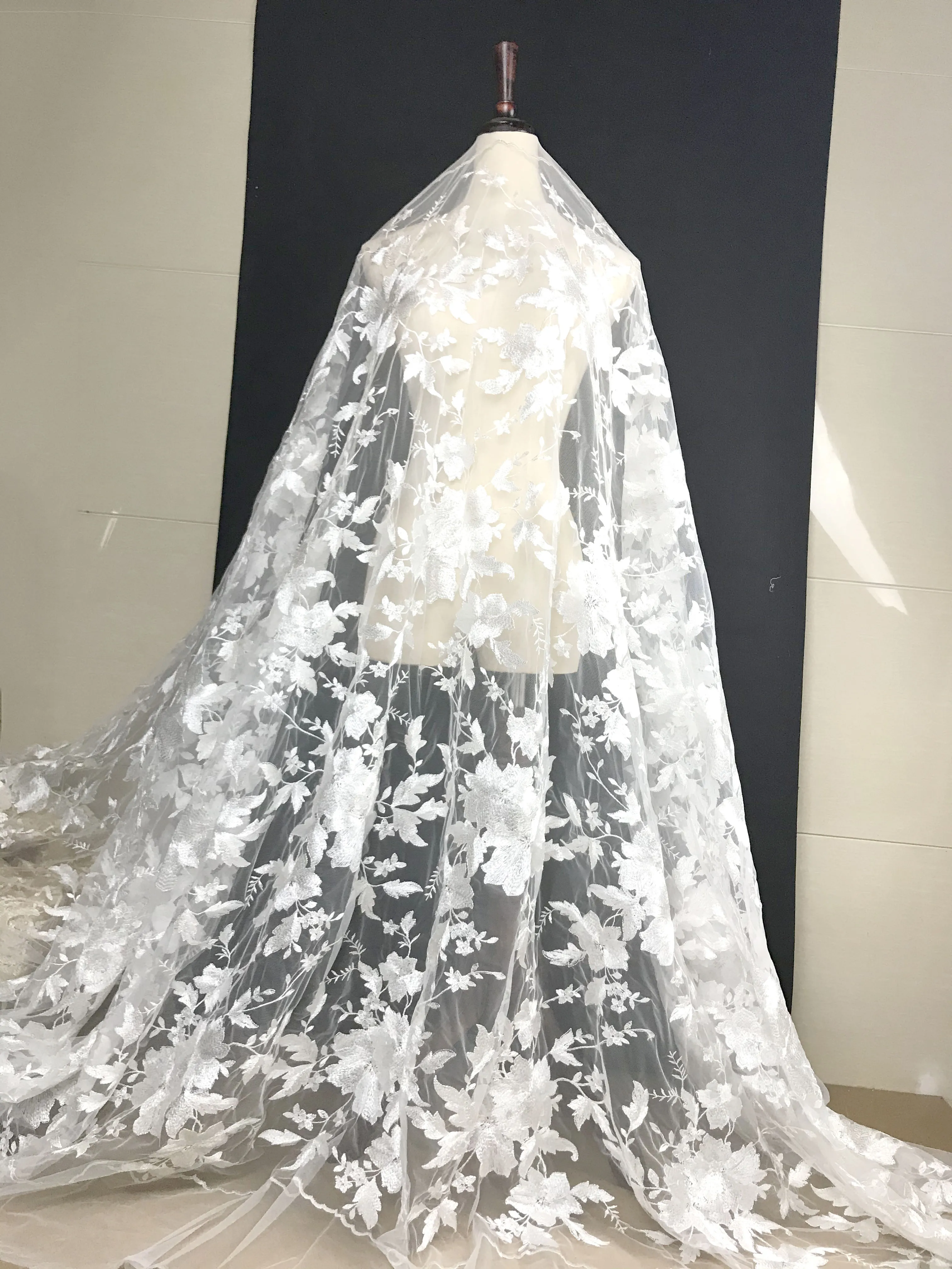 

1 Yard 130 cm wide new off white flower gorgeous tulle mesh embroidery wedding gown French Africa lace fabric