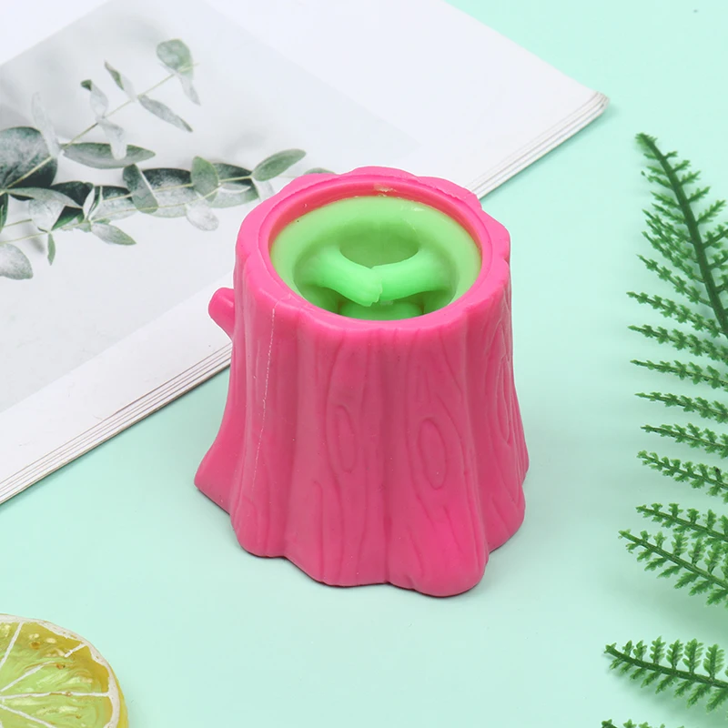 

Squeeze Rubber Squirrel Cup Children's Toy Decompression Tree Stump Game Gift