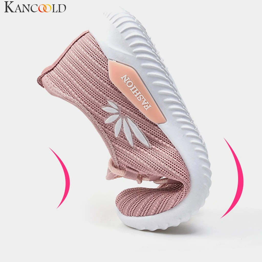 Женские кроссовки легкие дышащие на шнуровке Нескользящие спортивные с вышивкой