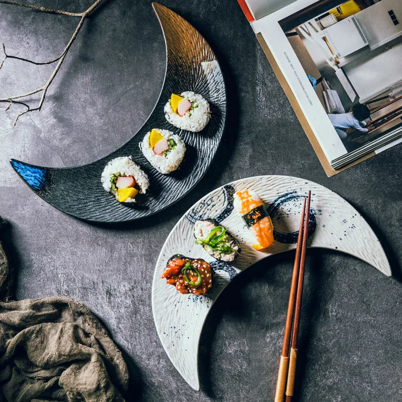 

Japanese Style Ceramic Creative Moon Shape Plate Dish Sushi Cuisine Snack Pastry Tray Home Kitchen Dinnerware Christmas Decor