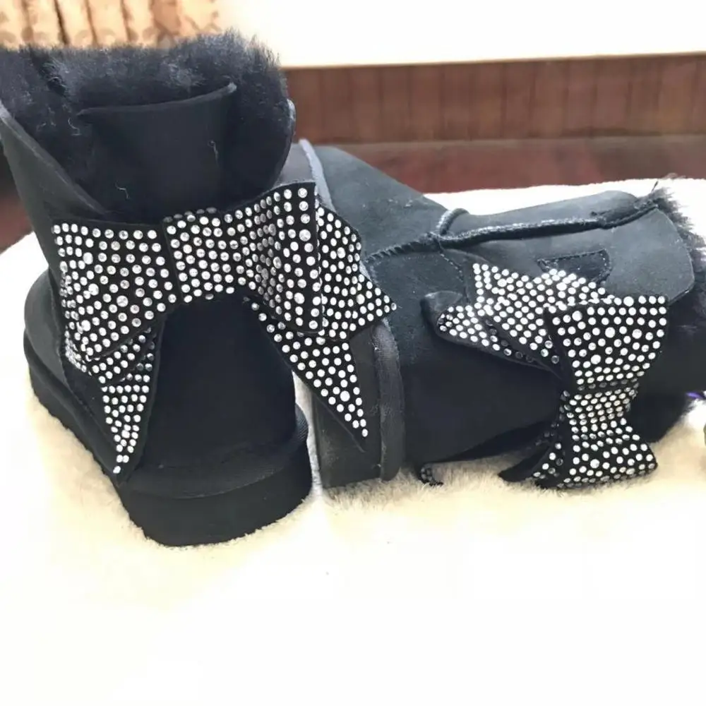 

2020 Fashion Real Sheepskin Women's Winter Classic Woman Snow Boots Mid Calf Genuine Sheepskin Women Boots Women Shoes