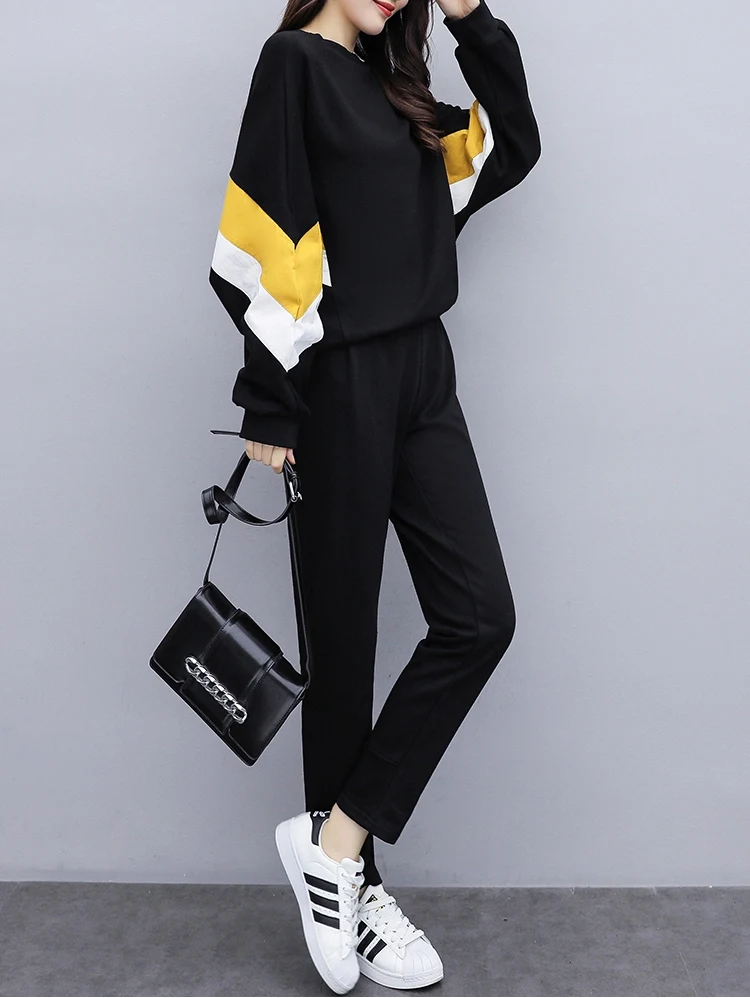 Женский спортивный комплект Obrix Повседневный пуловер в полоску с круглым вырезом