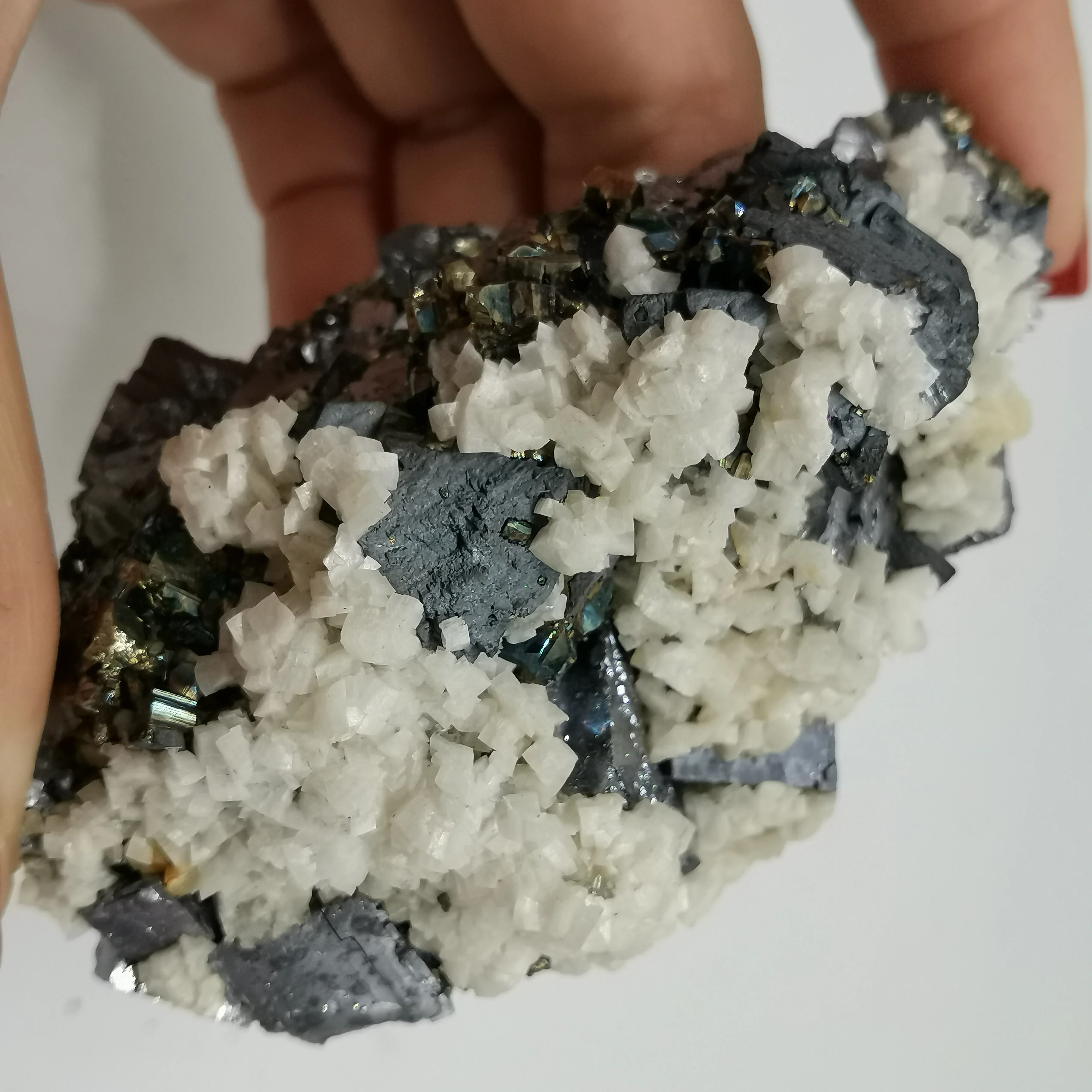 Хит продаж 2020 # XT304 (424 г) натуральные целебные минералы белый клоцит черный Утюг и