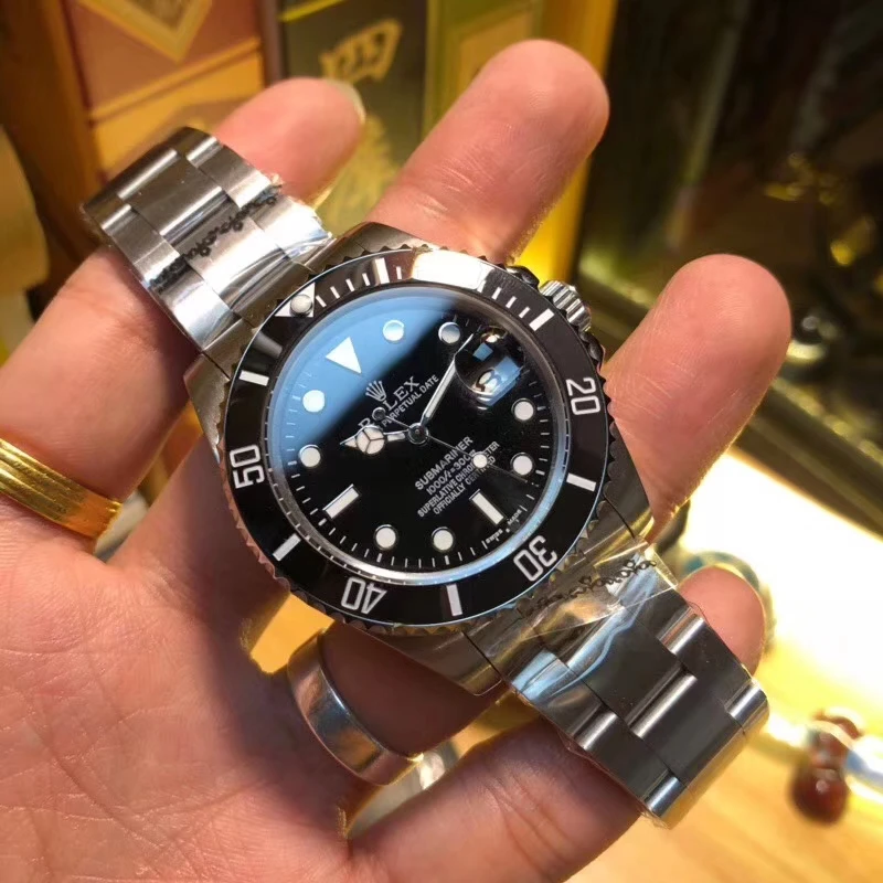 

luxury watch men SUB 40m date automatic machinery 116610 AAA sweeping movement No battery model 18K
